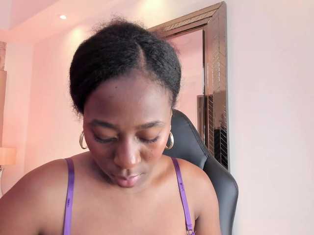 IvyRain live cam on BongaCams