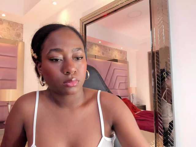 IvyRain live cam on BongaCams