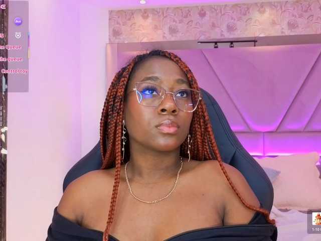 IvyRain live cam on BongaCams