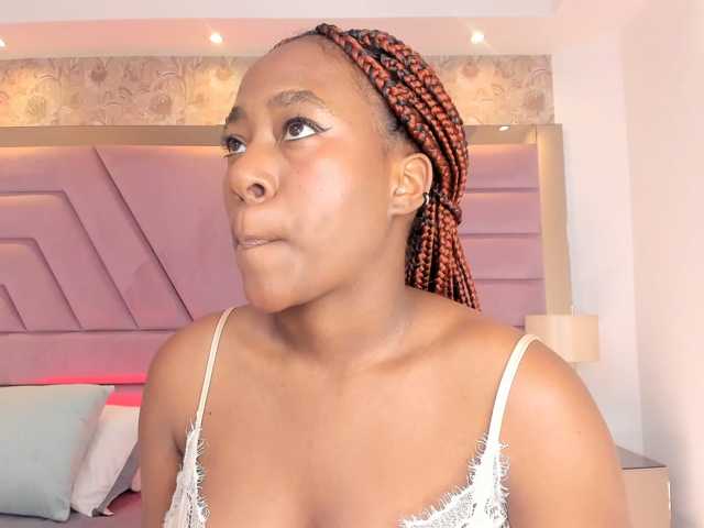 IvyRain live cam on BongaCams