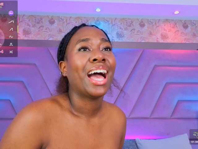 IvyRain live cam on BongaCams