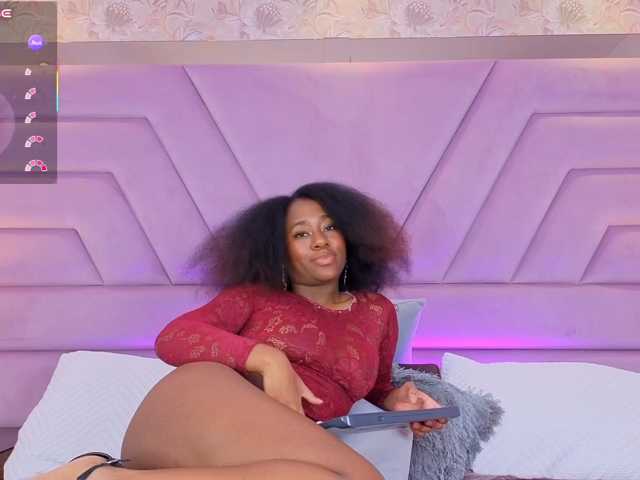 IvyRain live cam on BongaCams