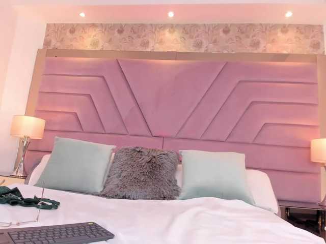 IvyRain live cam on BongaCams