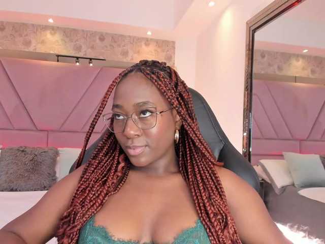 IvyRain live cam on BongaCams
