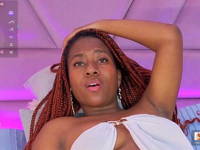 IvyRain live cam on BongaCams
