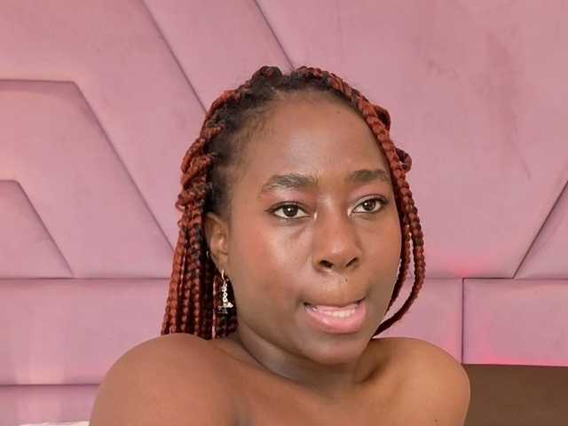 IvyRain live cam on BongaCams