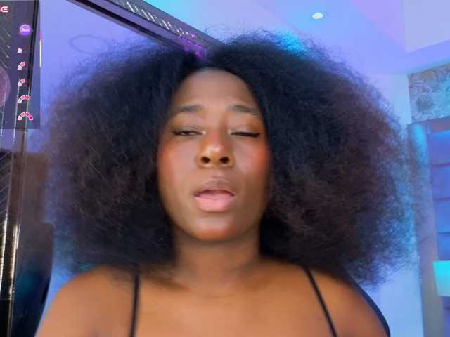 IvyRain live cam