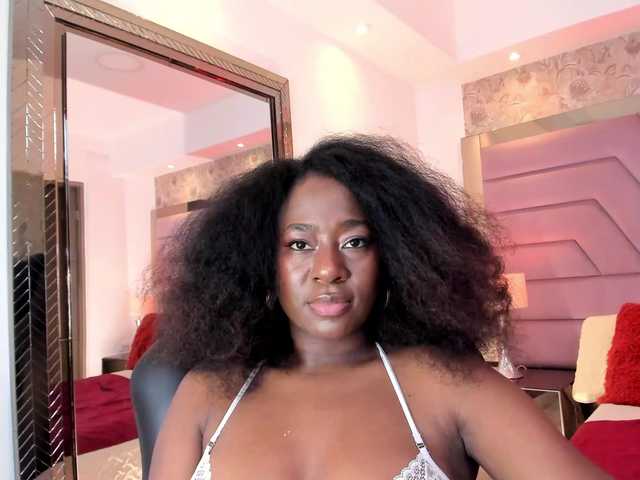 IvyRain live cam on BongaCams