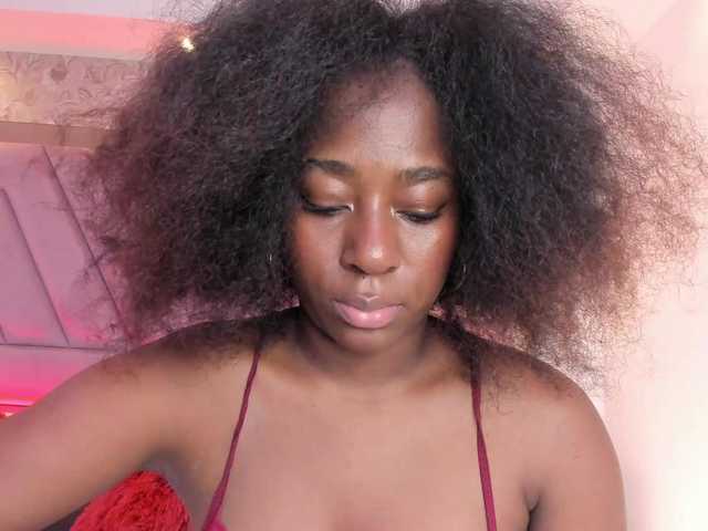 IvyRain live cam on BongaCams