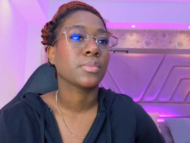 IvyRain live cam on BongaCams