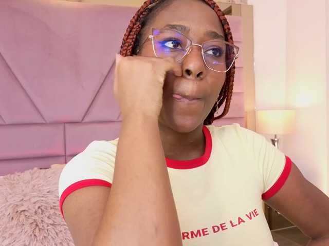 IvyRain live cam on BongaCams