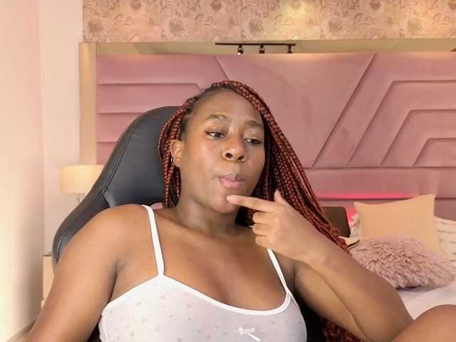 IvyRain live cam on BongaCams