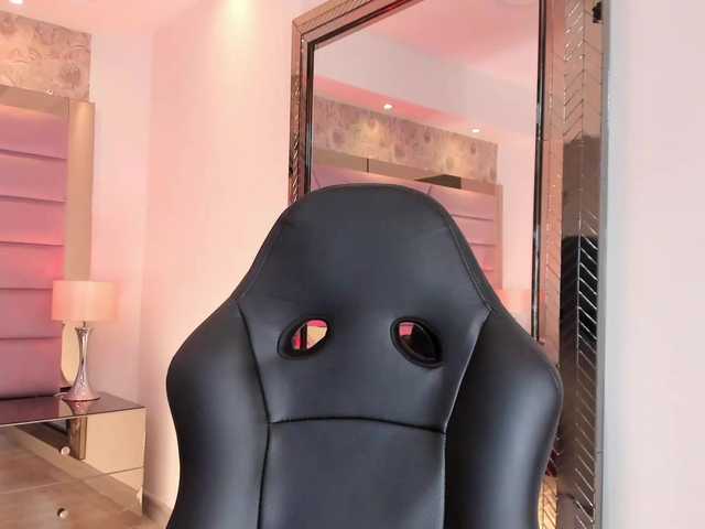 IvyRain Nude Live Sex Shows