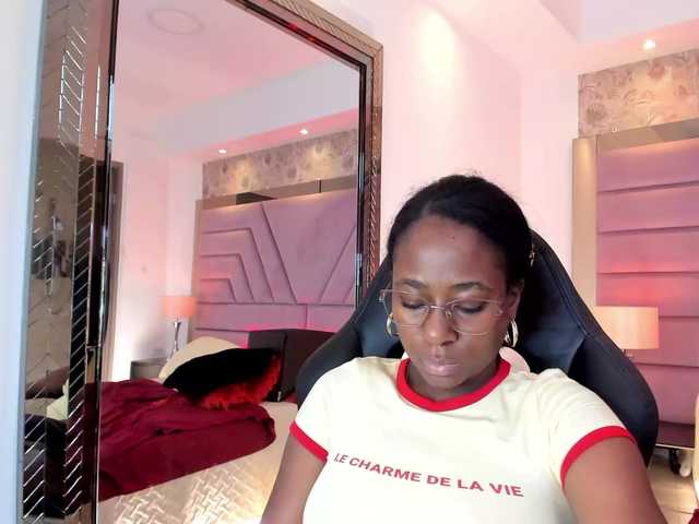 IvyRain live cam on BongaCams
