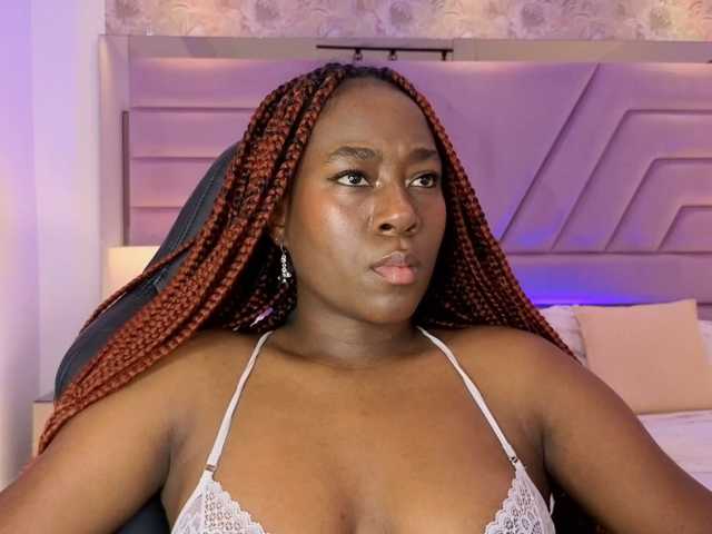IvyRain live cam on BongaCams