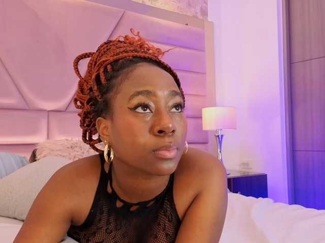 IvyRain live cam on BongaCams
