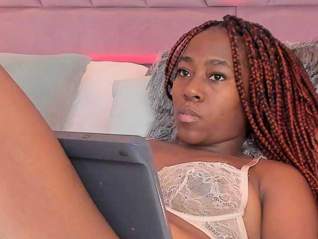IvyRain live cam on BongaCams