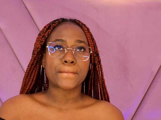 IvyRain live cam on BongaCams