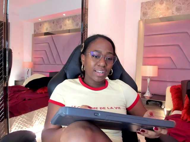 IvyRain live cam on BongaCams