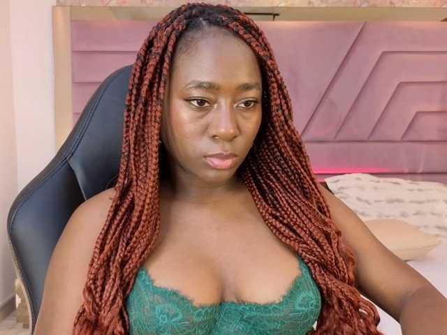 IvyRain live cam on BongaCams