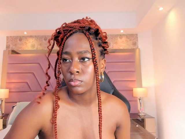 IvyRain live cam on BongaCams