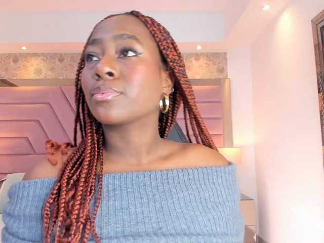 IvyRain live cam on BongaCams