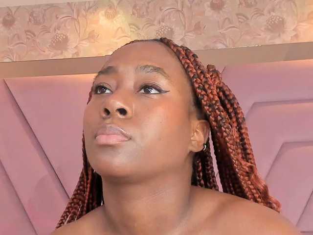 IvyRain live cam on BongaCams