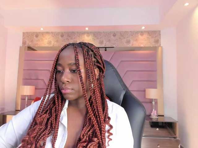 IvyRain live cam on BongaCams
