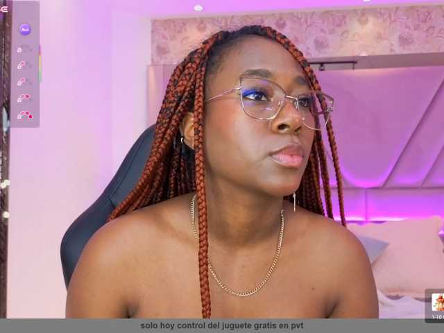 IvyRain live cam on BongaCams