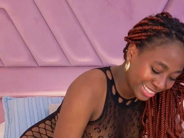 IvyRain live cam on BongaCams