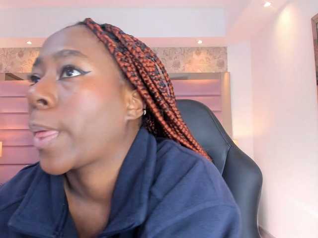 IvyRain live cam on BongaCams