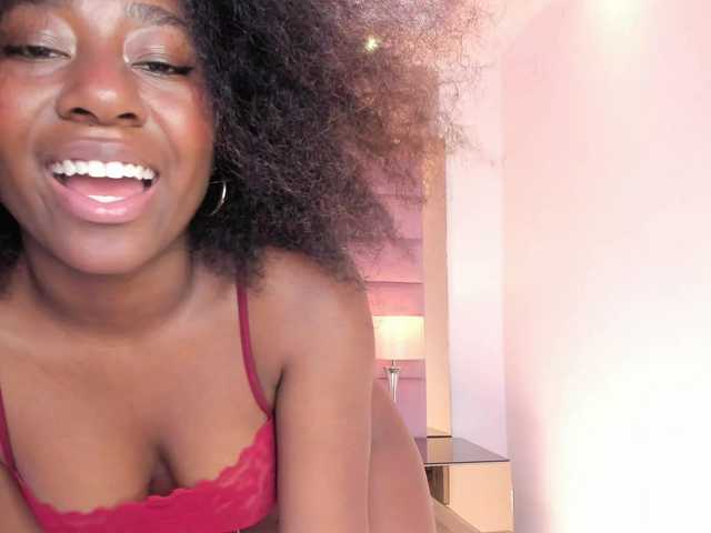 IvyRain live cam on BongaCams
