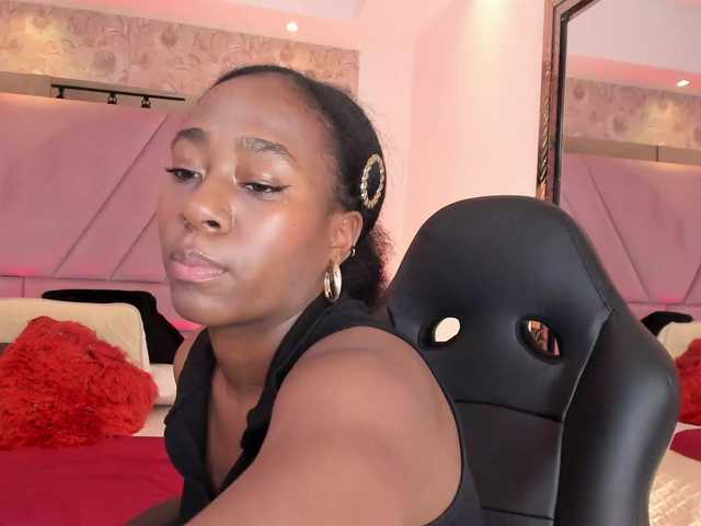 IvyRain live cam on BongaCams