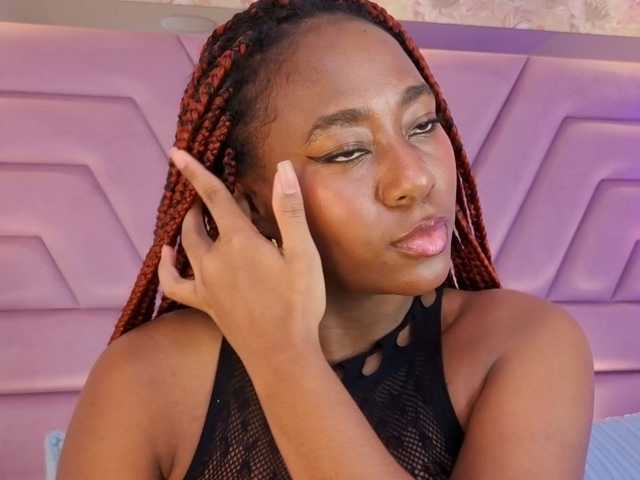 IvyRain live cam on BongaCams