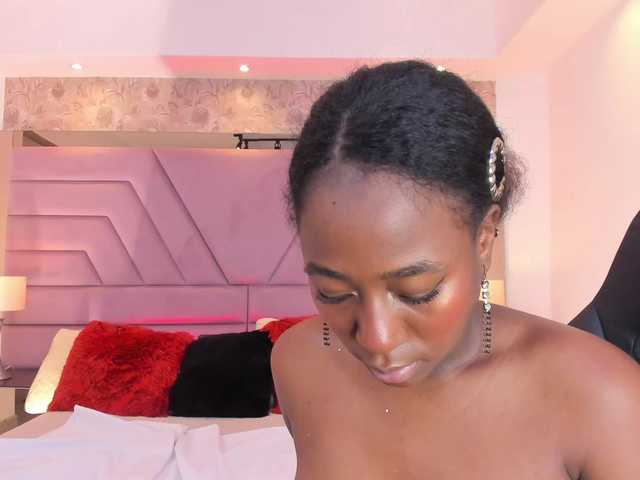 IvyRain live cam on BongaCams