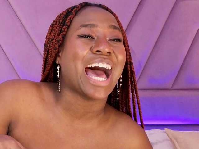 IvyRain live cam on BongaCams