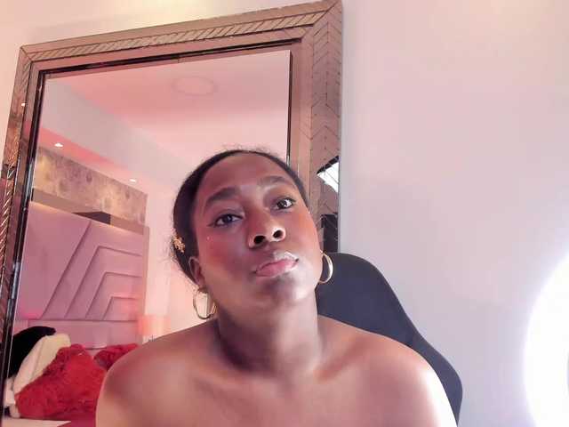 IvyRain live cam on BongaCams