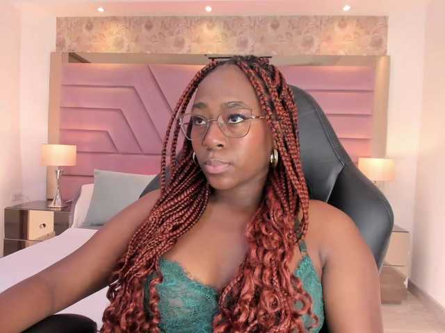IvyRain live cam on BongaCams