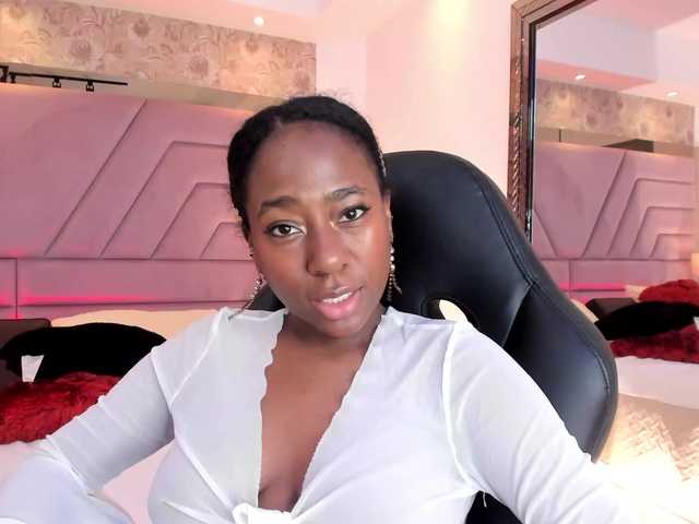 IvyRain live cam on BongaCams