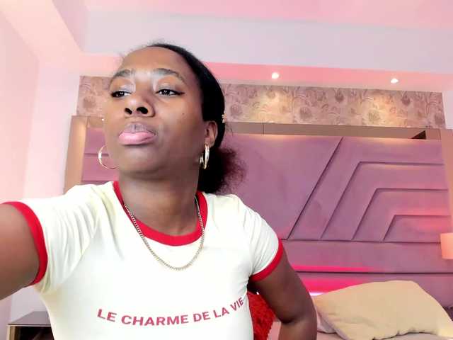 IvyRain live cam on BongaCams