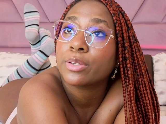 IvyRain live cam on BongaCams