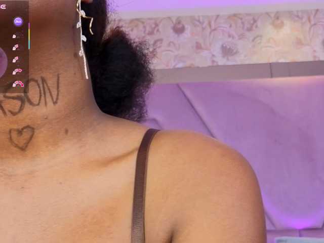IvyRain live cam on BongaCams