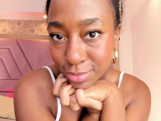 IvyRain live cam on BongaCams
