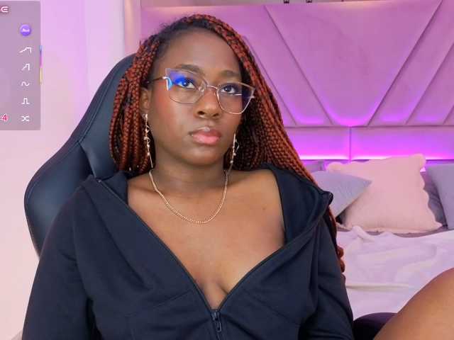 IvyRain live cam on BongaCams