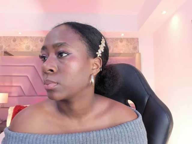 IvyRain live cam on BongaCams