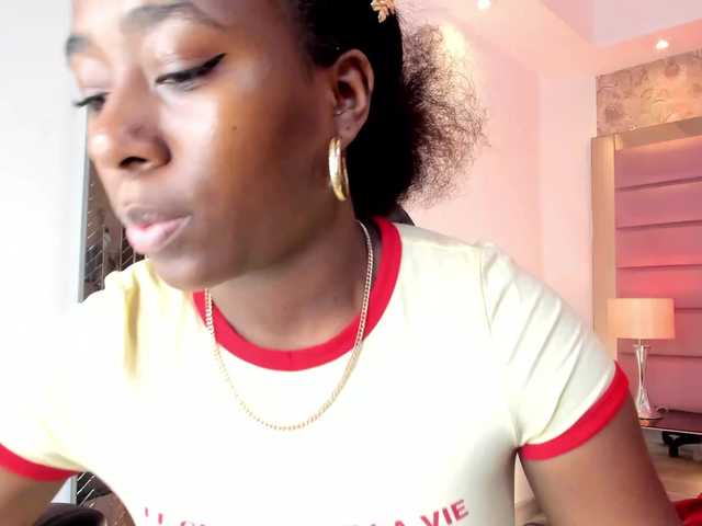 IvyRain live cam on BongaCams