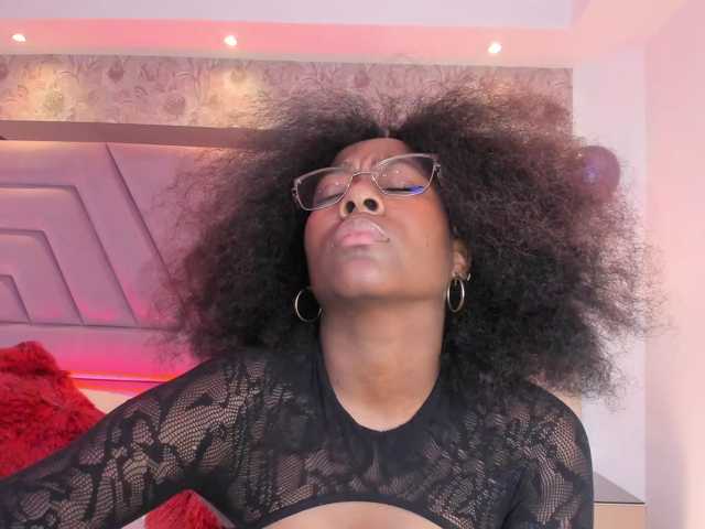 IvyRain live cam