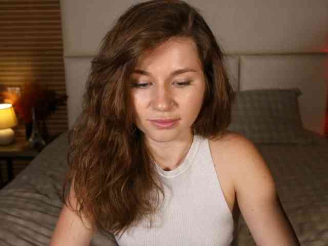AliceBellamya webcam