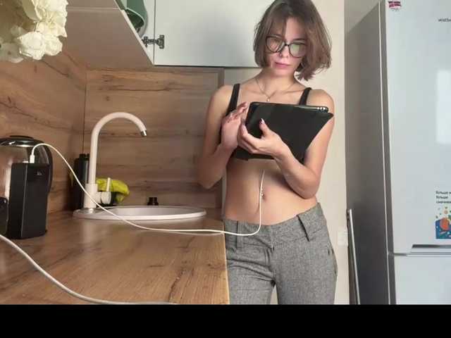 MimiStar live cam preview