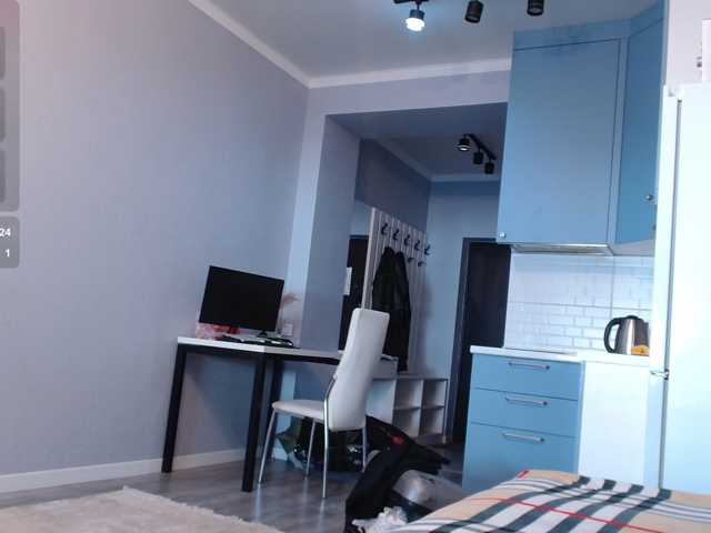 your-ghoulz live cam on BongaCams